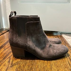 Vince brown suede boots